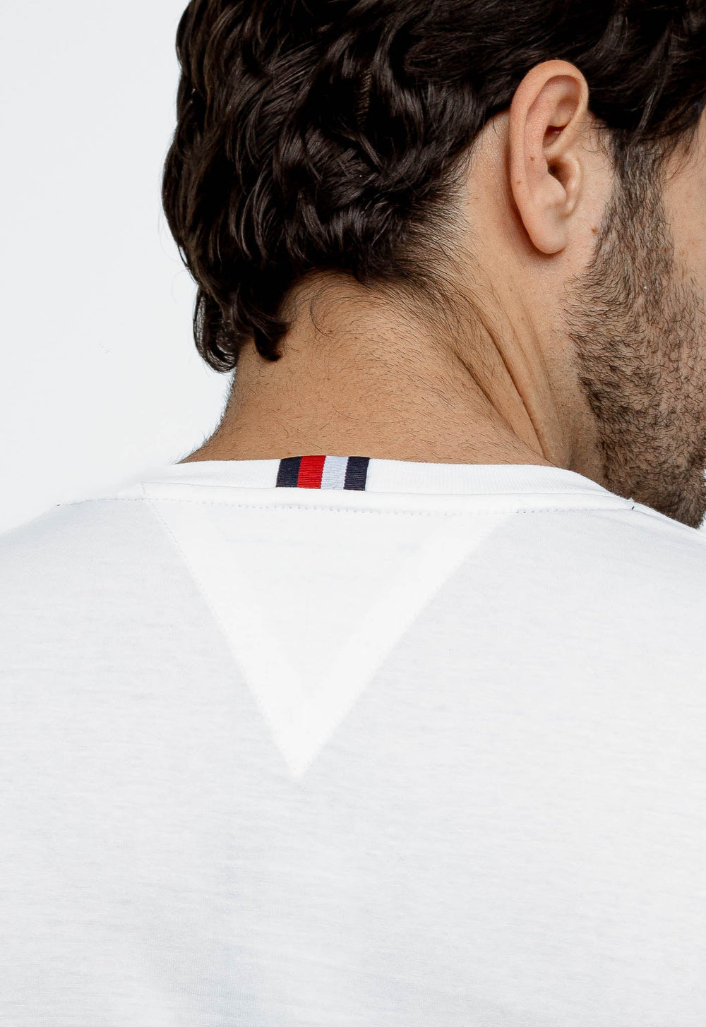 Camiseta Tommy Hilfiger Básica Friso Manga - Henri Store