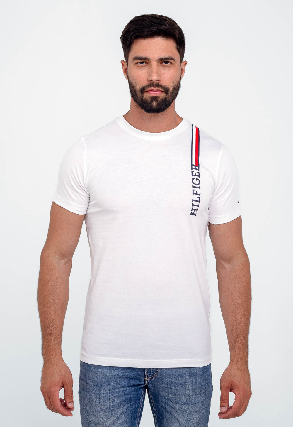 Camiseta Tommy Hilfiger Básica Logo Linear - Henri Store