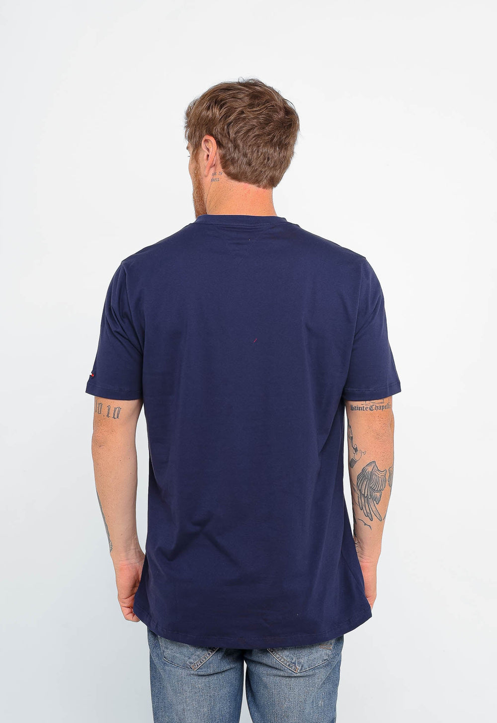 Camiseta Tommy Hilfiger Brand Love - Henri Store