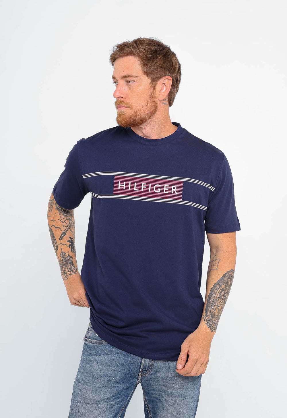 Camiseta Tommy Hilfiger Brand Love - Henri Store