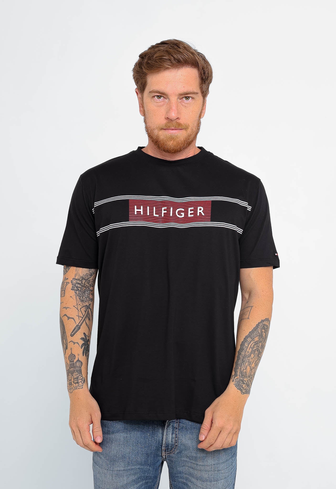 Camiseta Tommy Hilfiger Brand Love - Henri Store