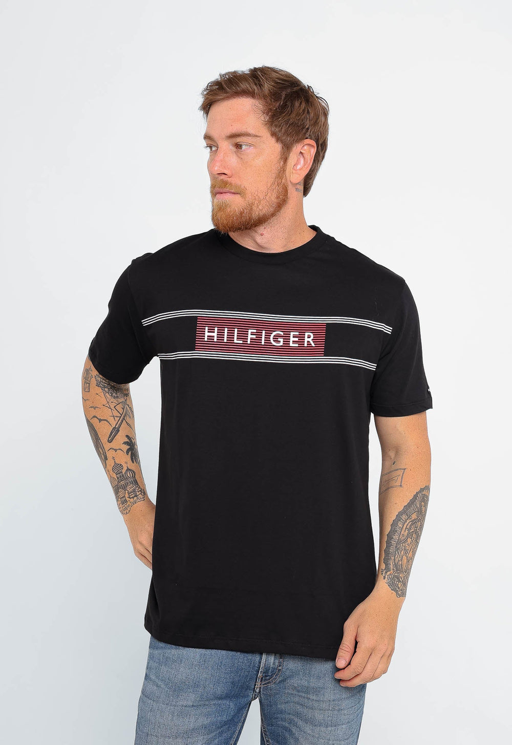 Camiseta Tommy Hilfiger Brand Love - Henri Store