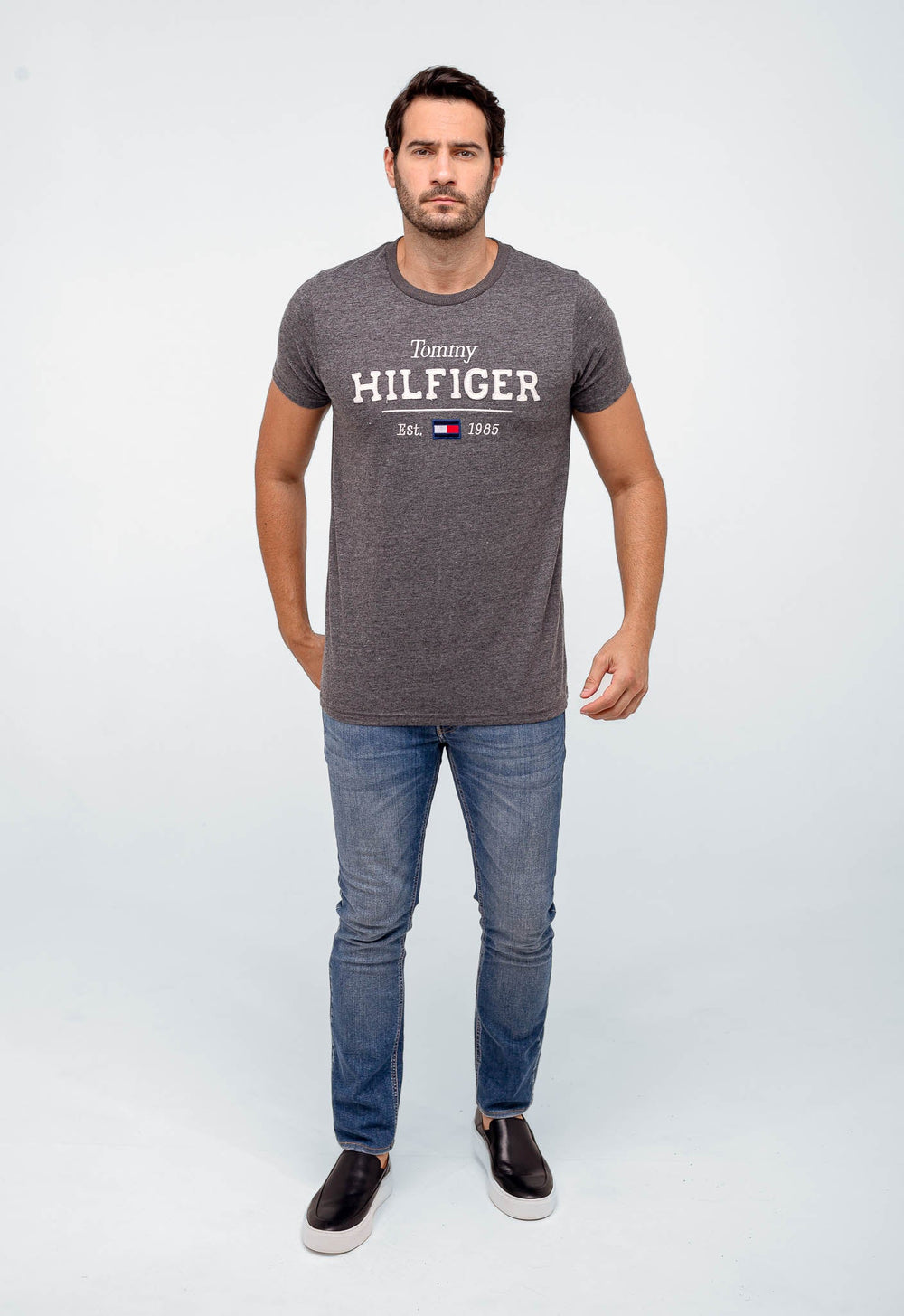 Camiseta Tommy Hilfiger Classic Logo - Henri Store