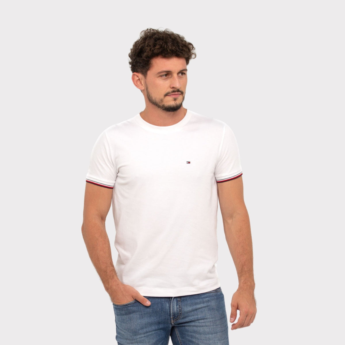 Camiseta Tommy Hilfiger em Piquet com Friso no Punho - Henri Store
