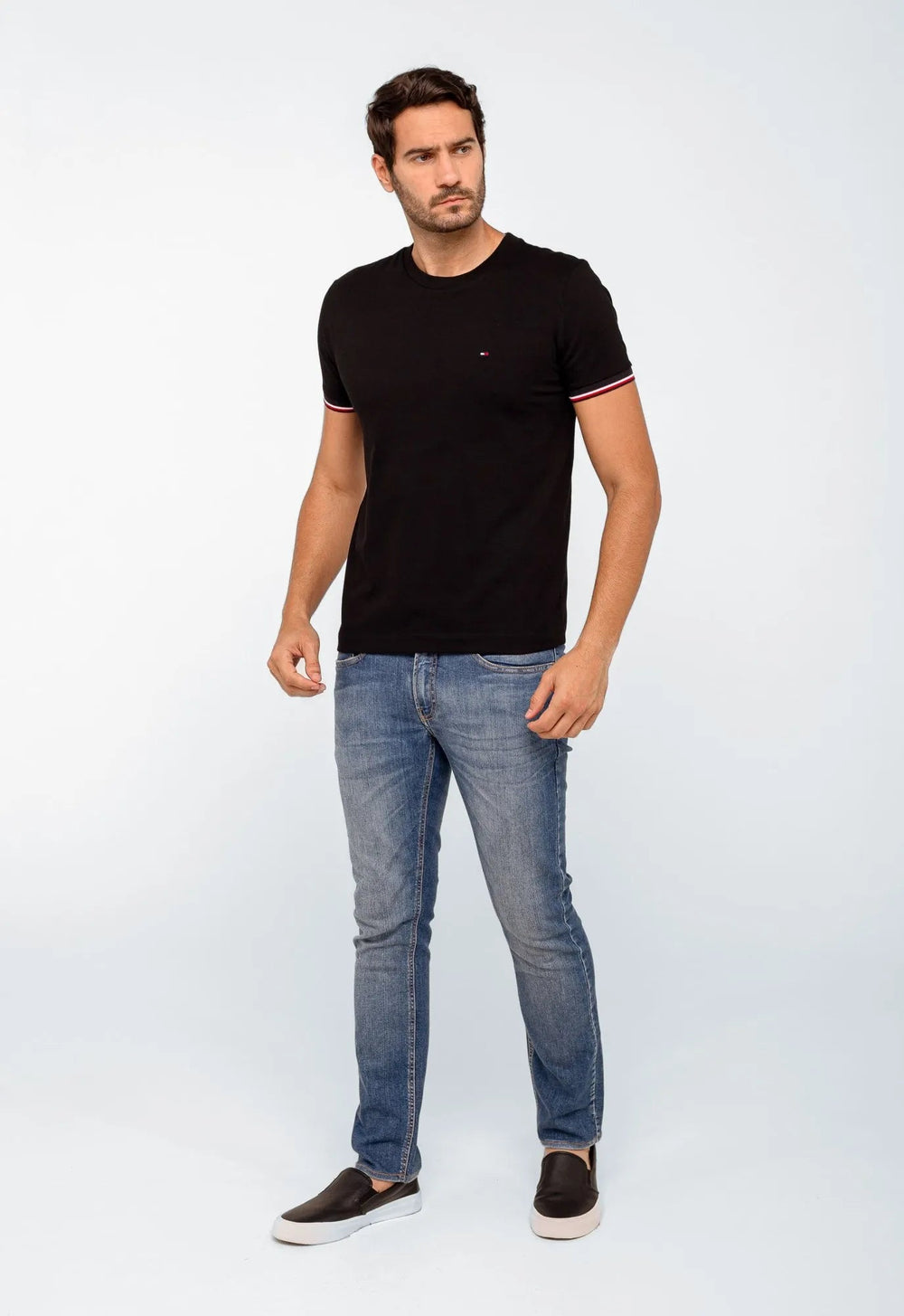 Camiseta Tommy Hilfiger em Piquet com Friso no Punho - Henri Store