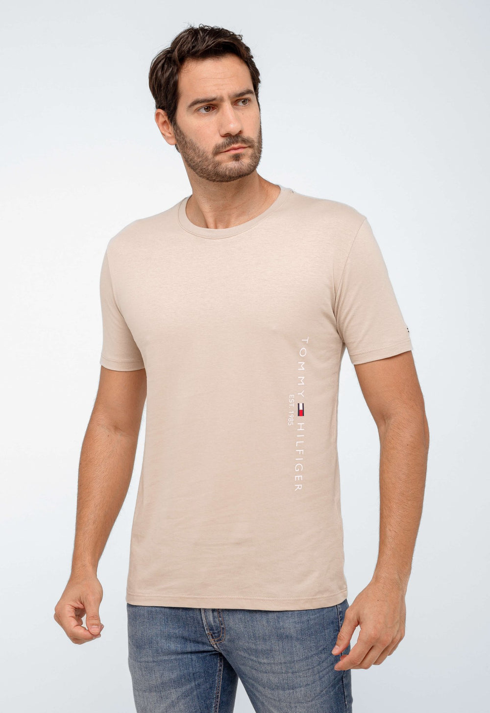 Camiseta Tommy Hilfiger Escrita Lateral - Live - Henri Store