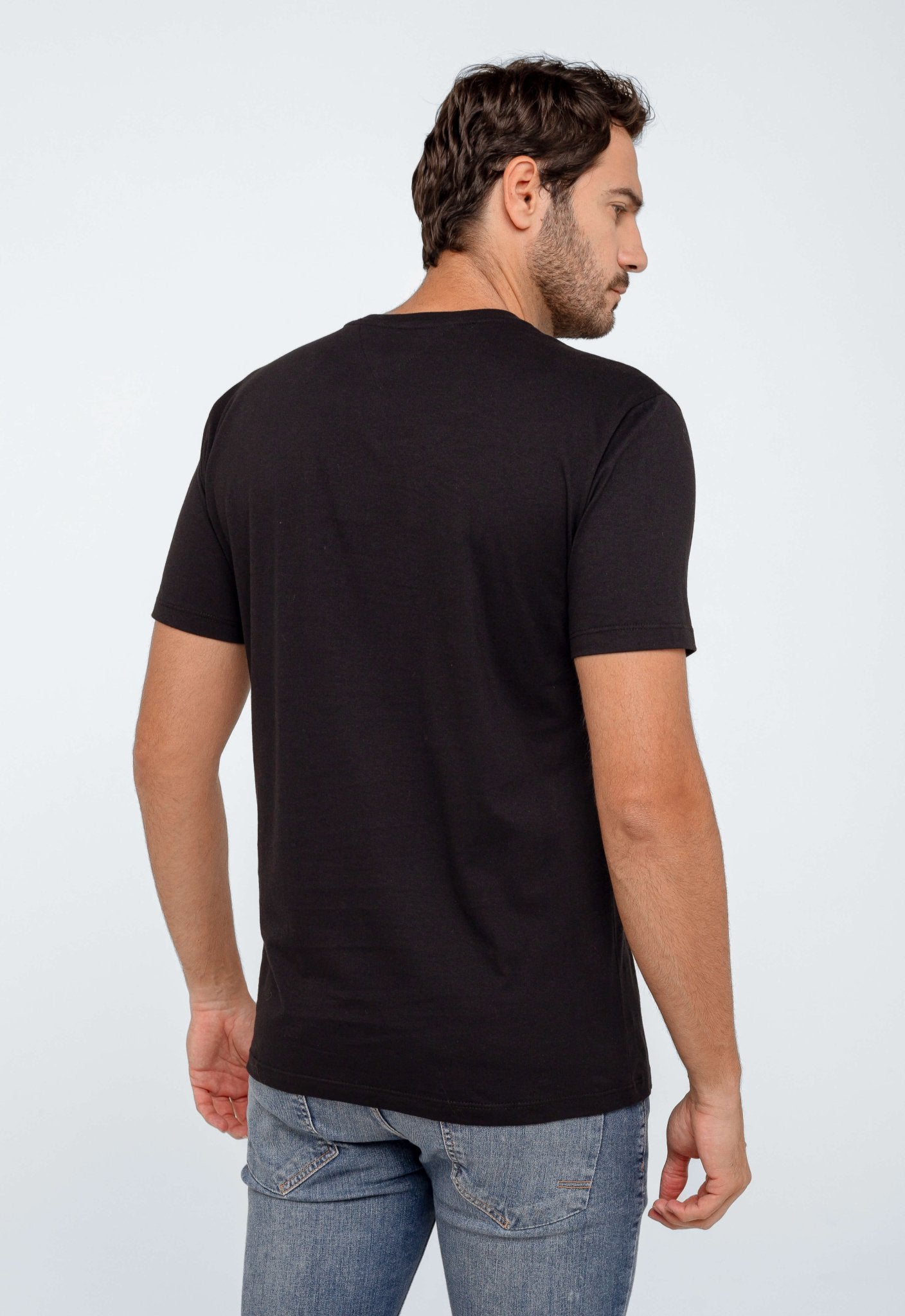 Camiseta Tommy Hilfiger Escrita Lateral - Live - Henri Store
