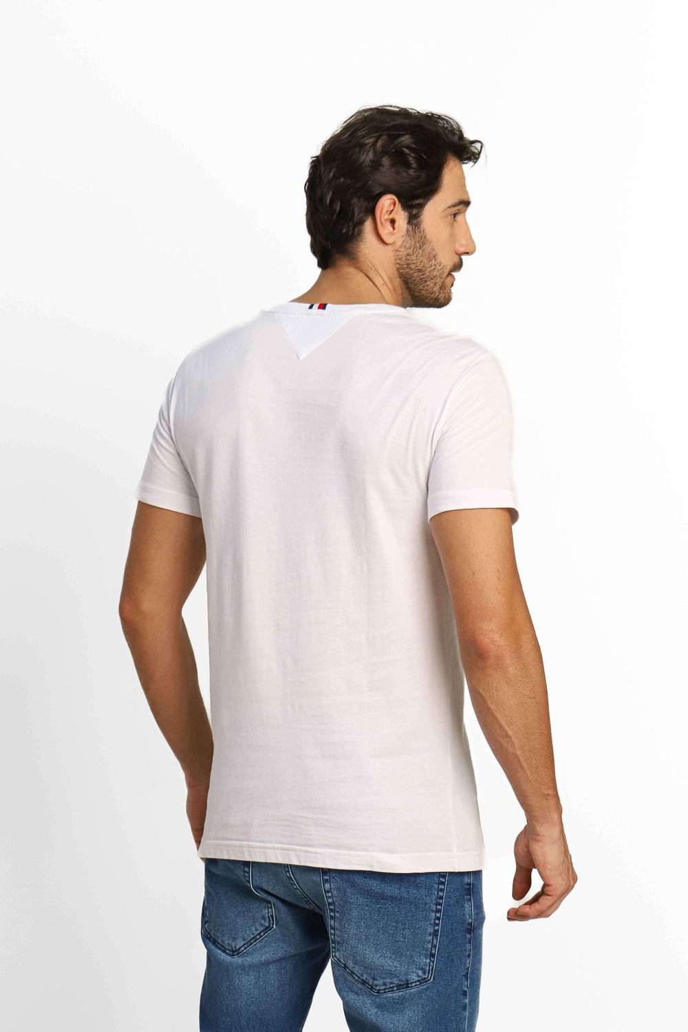 Camiseta Tommy Hilfiger Escrita Lateral - Henri Store