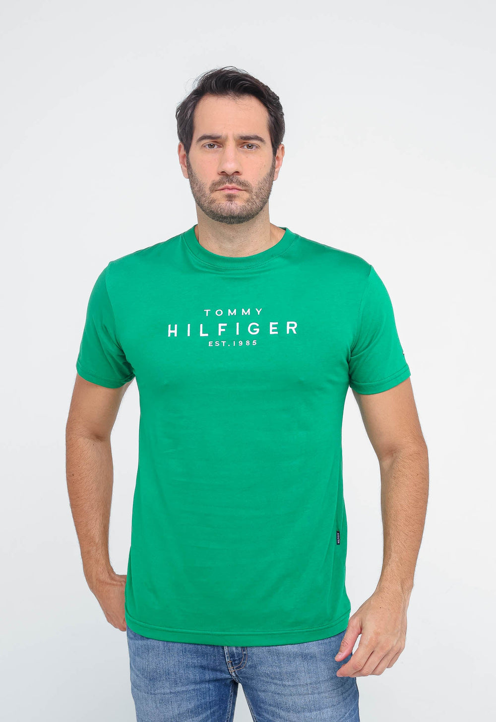 Camiseta Tommy Hilfiger Est.1985 Logo Central - Henri Store