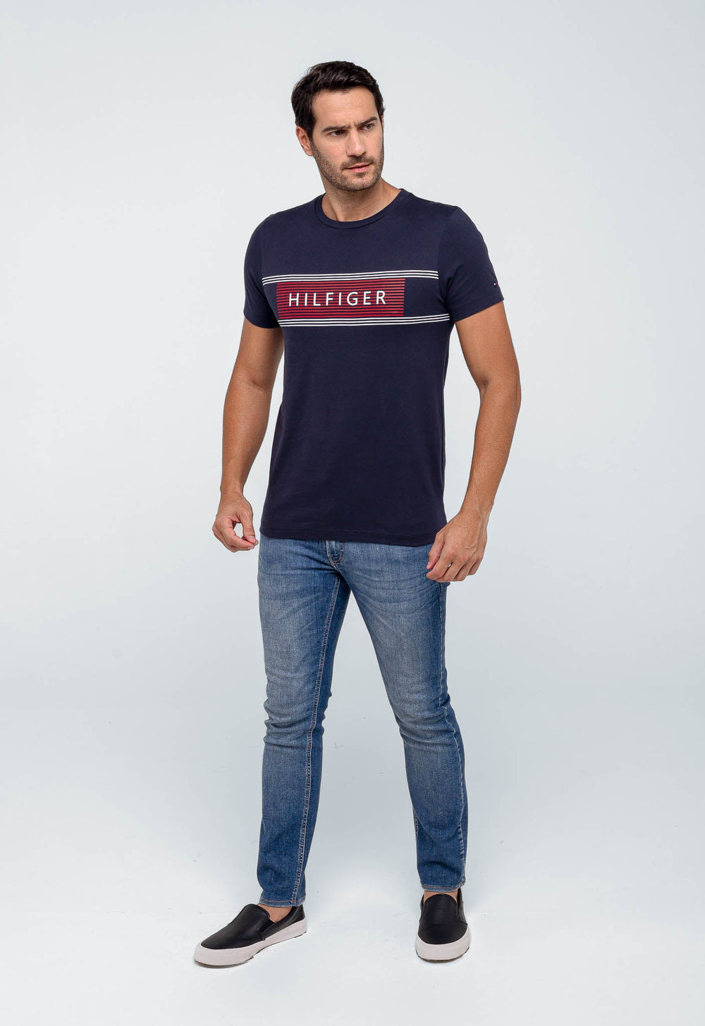 Camiseta Tommy Hilfiger Faixa Peito - Henri Store