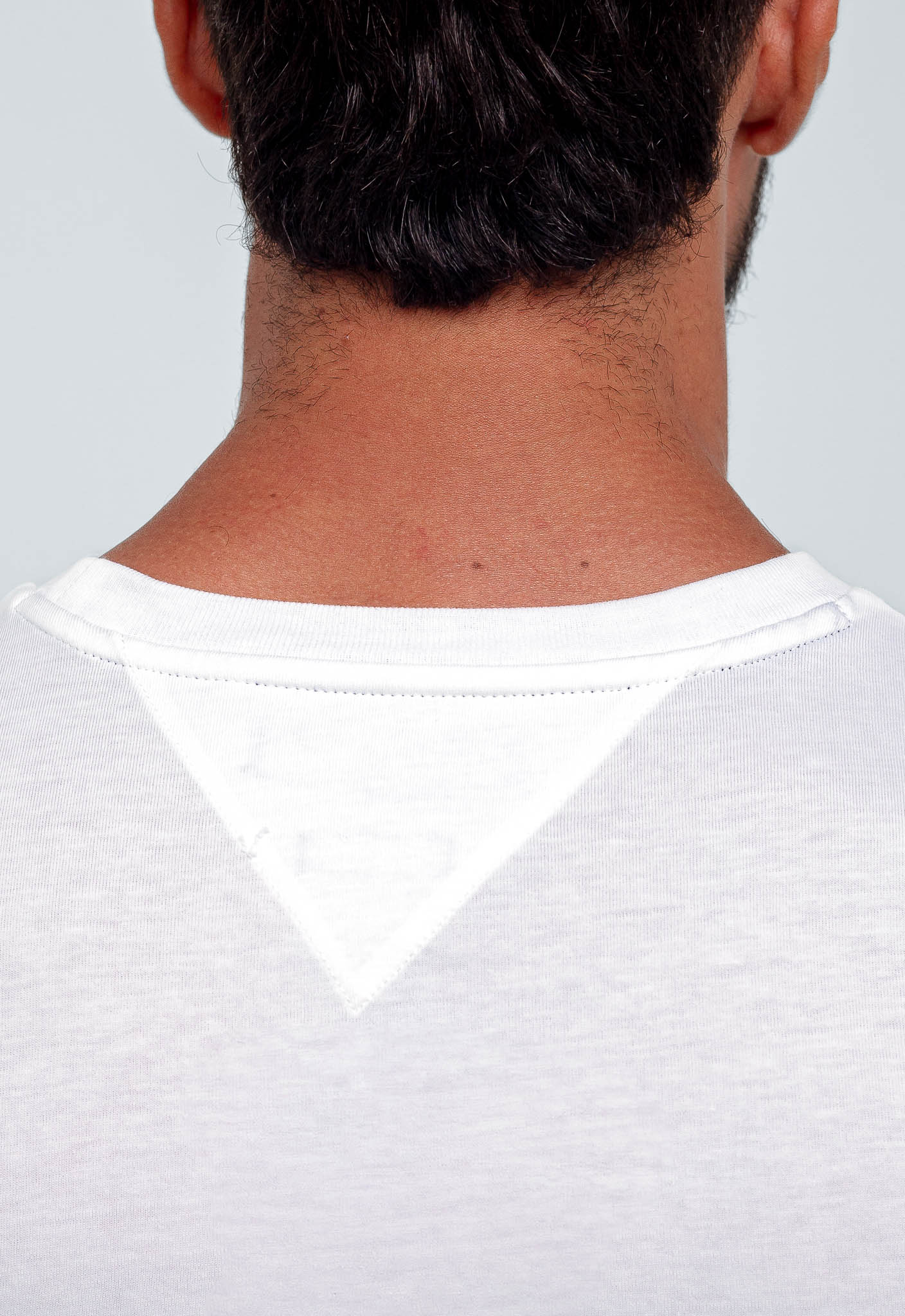 Camiseta Tommy Hilfiger Faixa Peito - Henri Store