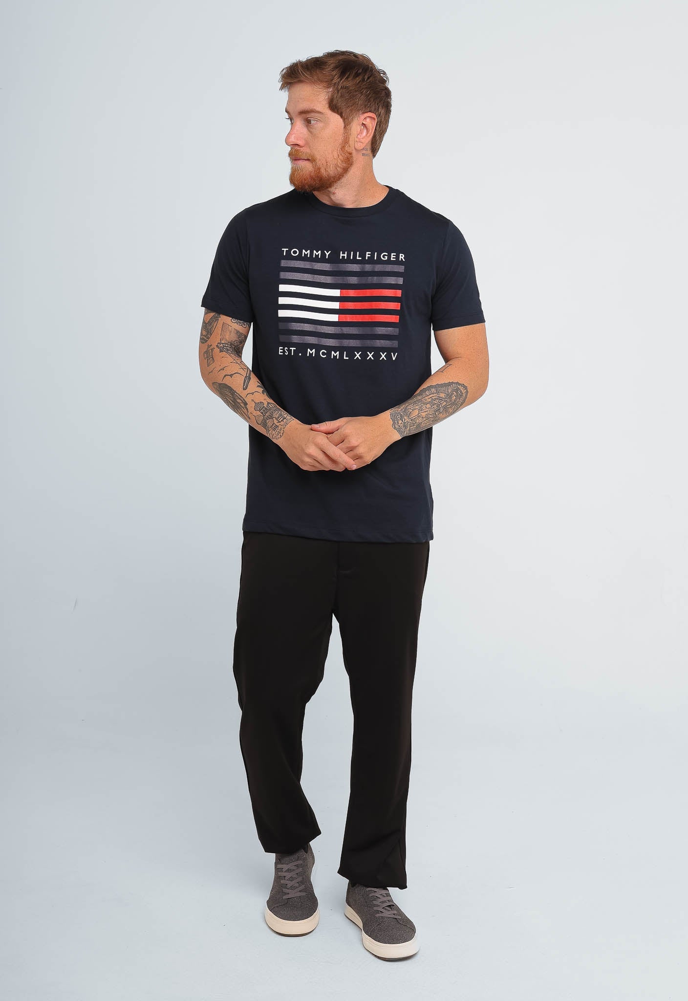 Camiseta Tommy Hilfiger Flag Stripes - Henri Store