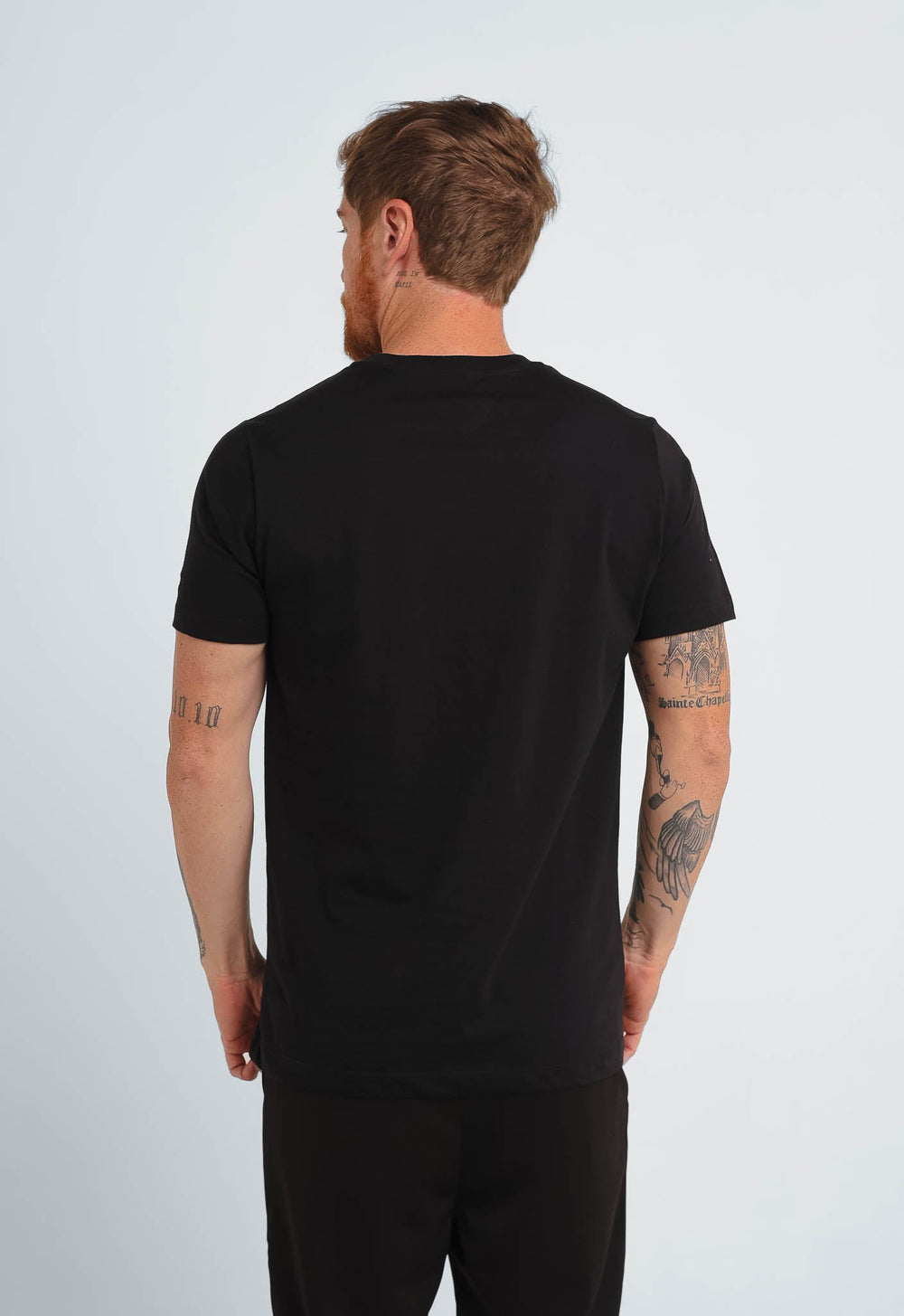 Camiseta Tommy Hilfiger Flag Stripes - Henri Store