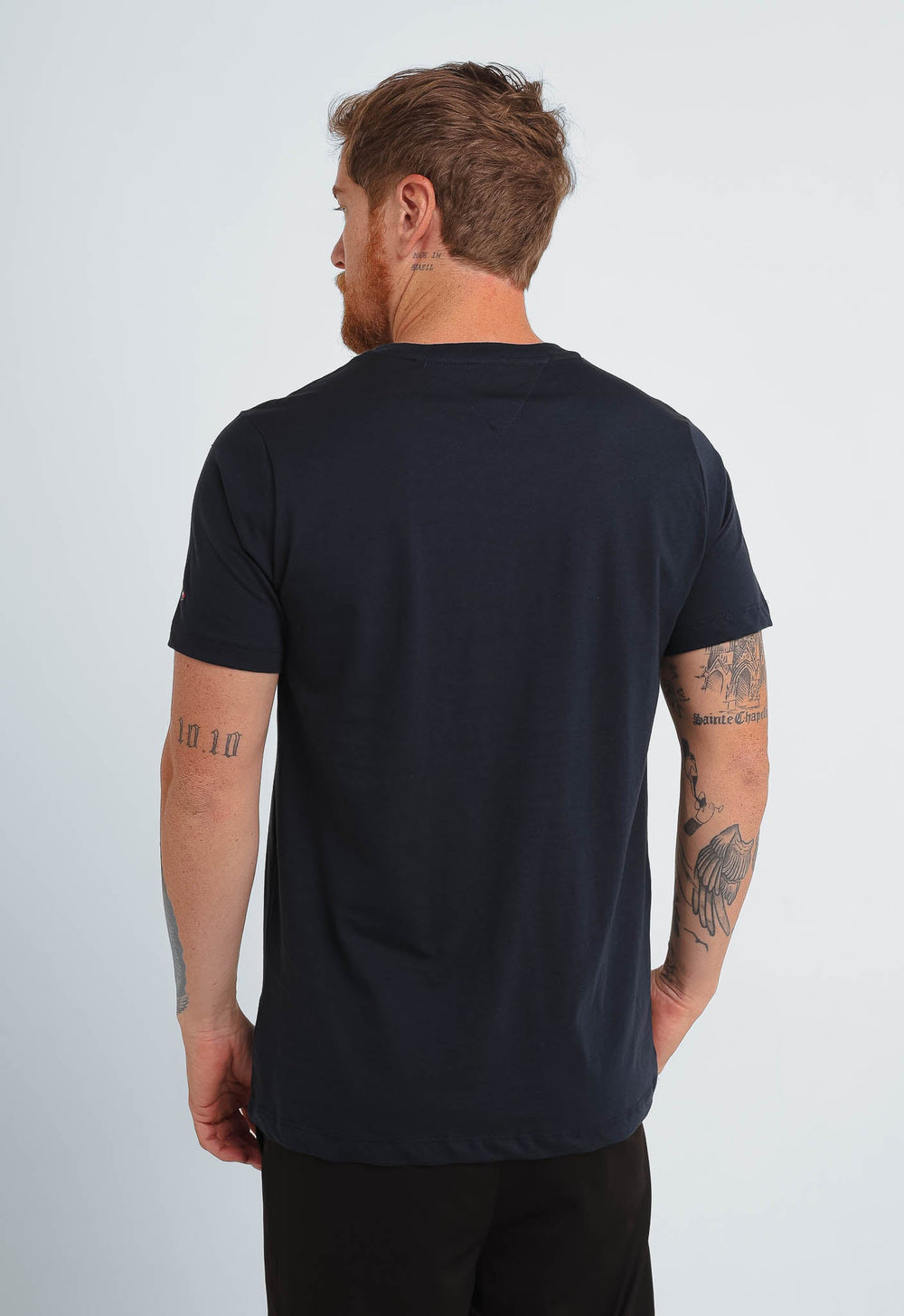 Camiseta Tommy Hilfiger Flag Stripes - Henri Store