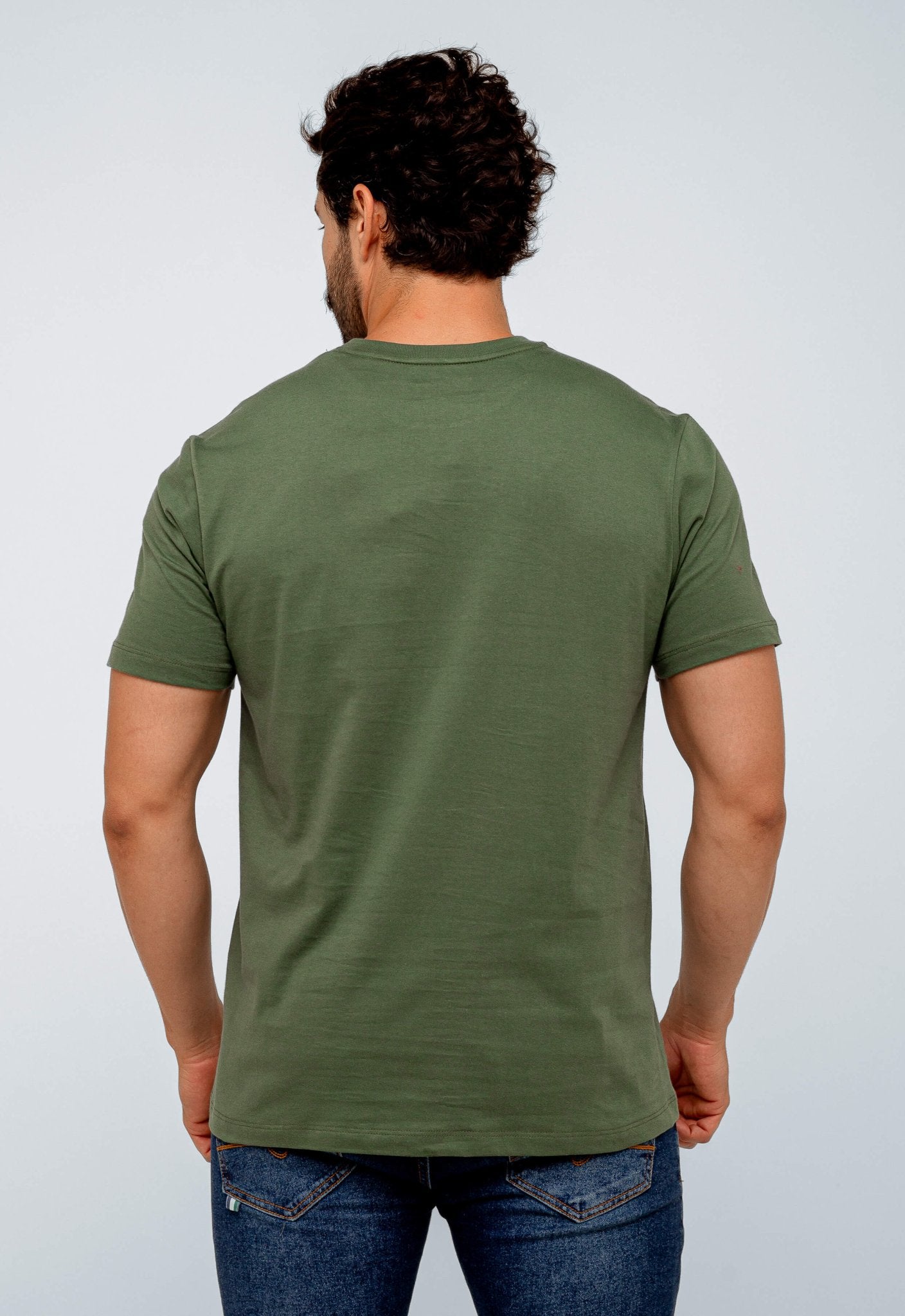 Camiseta Tommy Hilfiger Jeans Básica Logo Peito - LIVE - Henri Store