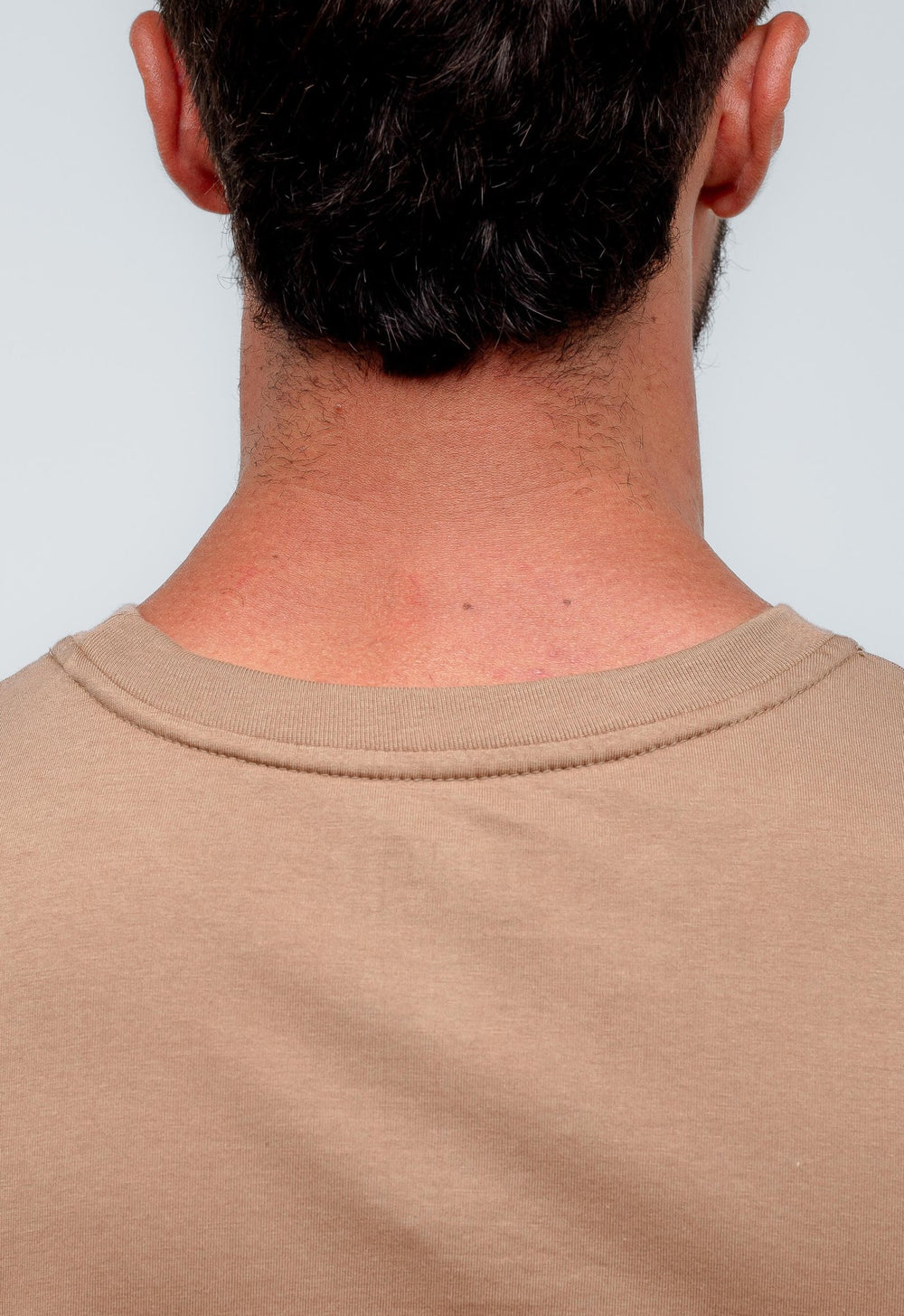Camiseta Tommy Hilfiger Jeans Básica Logo Peito - LIVE - Henri Store