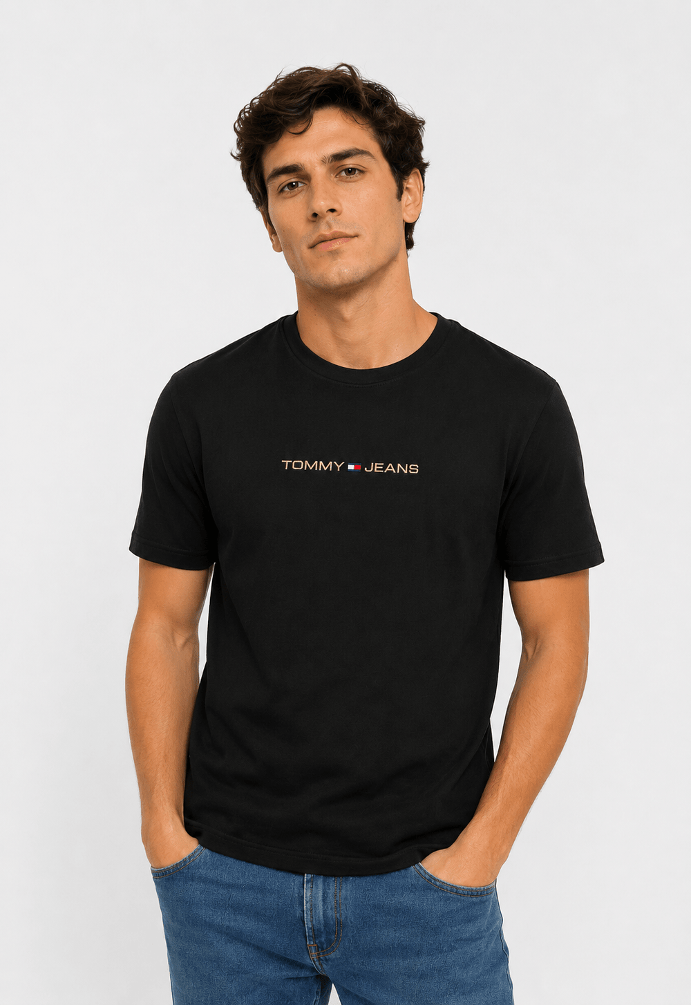 Camiseta Tommy Hilfiger Jeans Logo Central - Henri Store