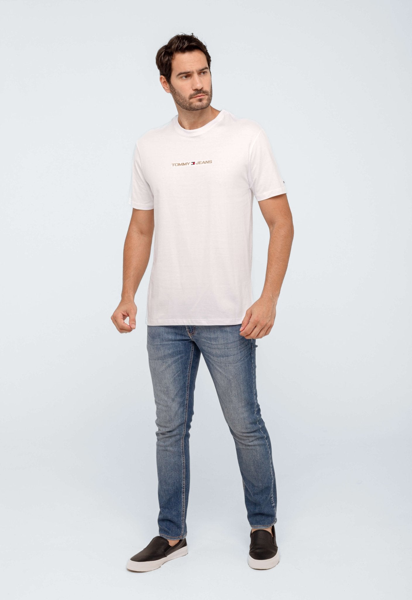 Camiseta Tommy Hilfiger Jeans Logo Central - Henri Store