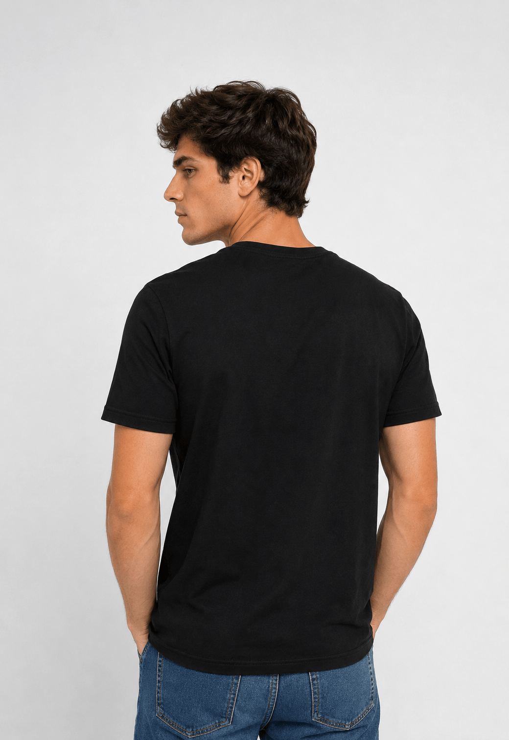 Camiseta Tommy Hilfiger Jeans Logo Central - Henri Store