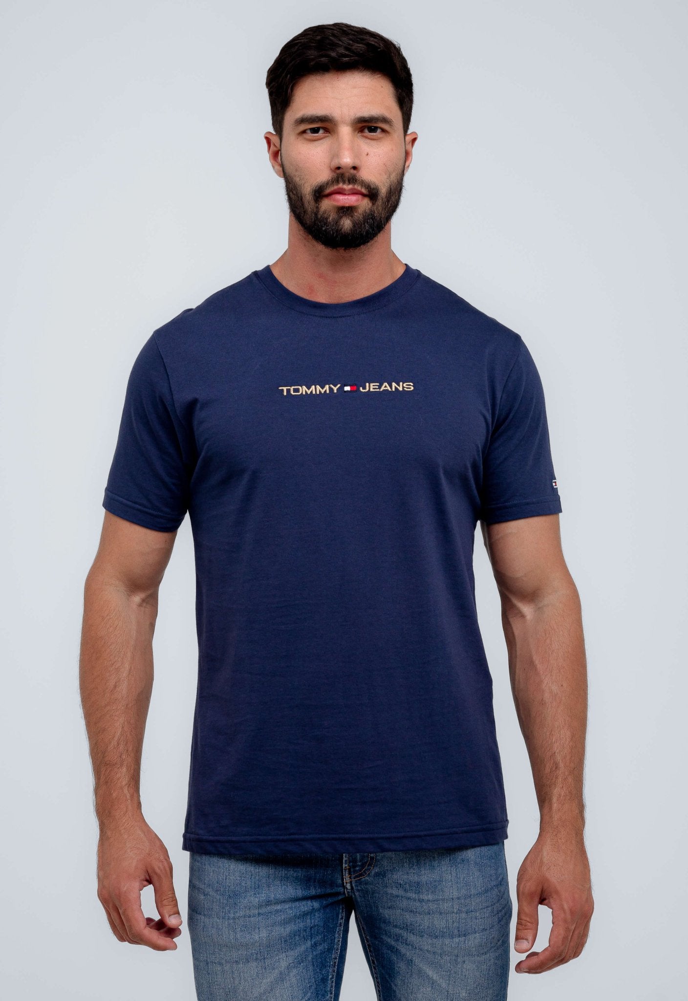 Camiseta Tommy Hilfiger Jeans Logo Central - Henri Store