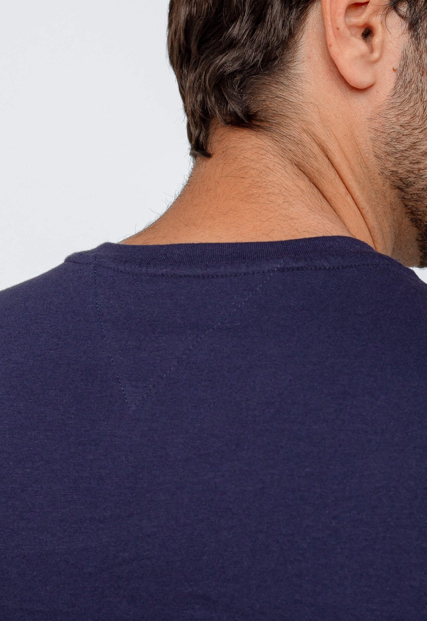 Camiseta Tommy Hilfiger Logo 85 Tee - Henri Store