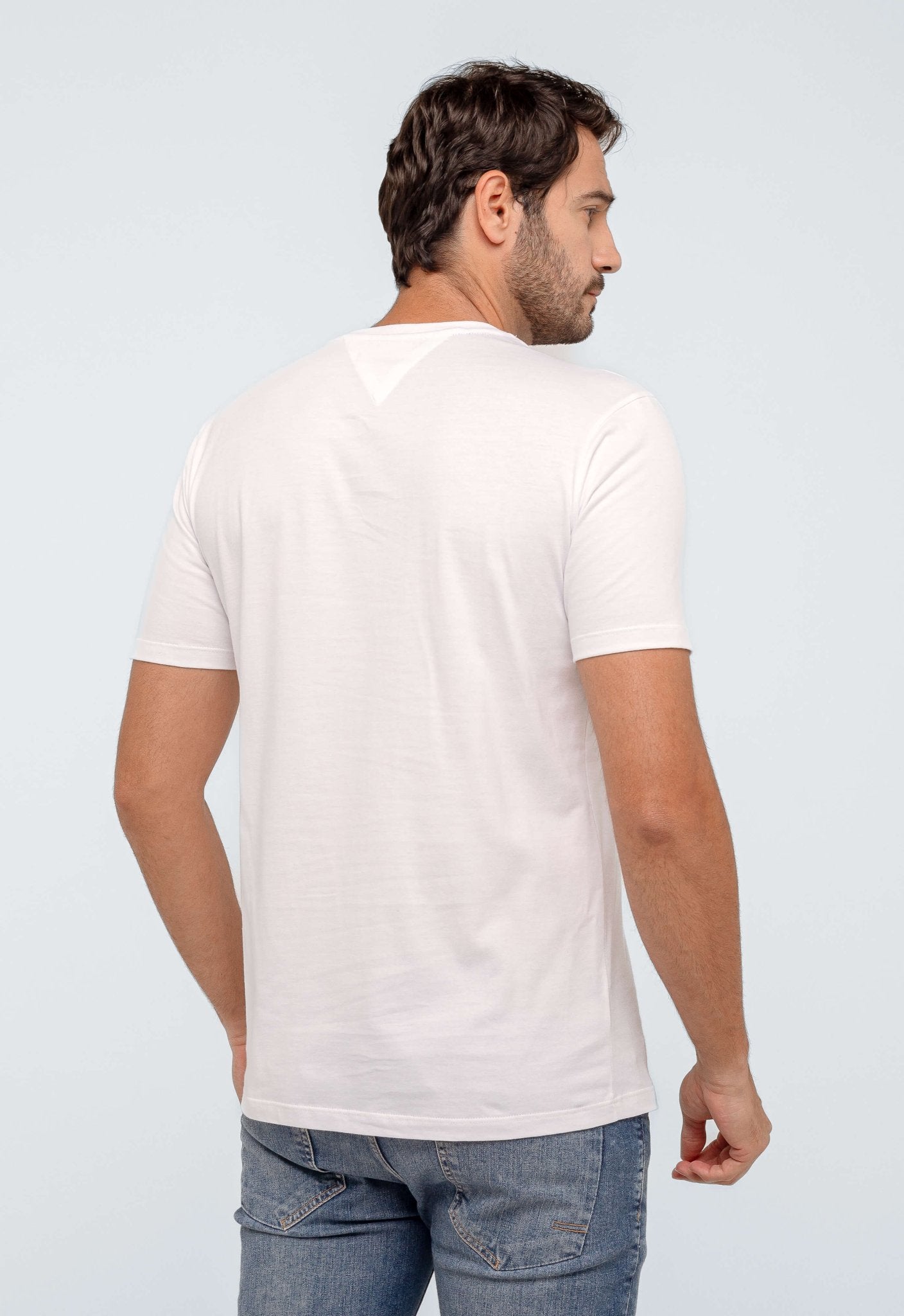 Camiseta Tommy Hilfiger Logo 85 Tee - Henri Store