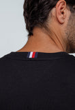 Camiseta Tommy Hilfiger Logo Central Established - Henri Store