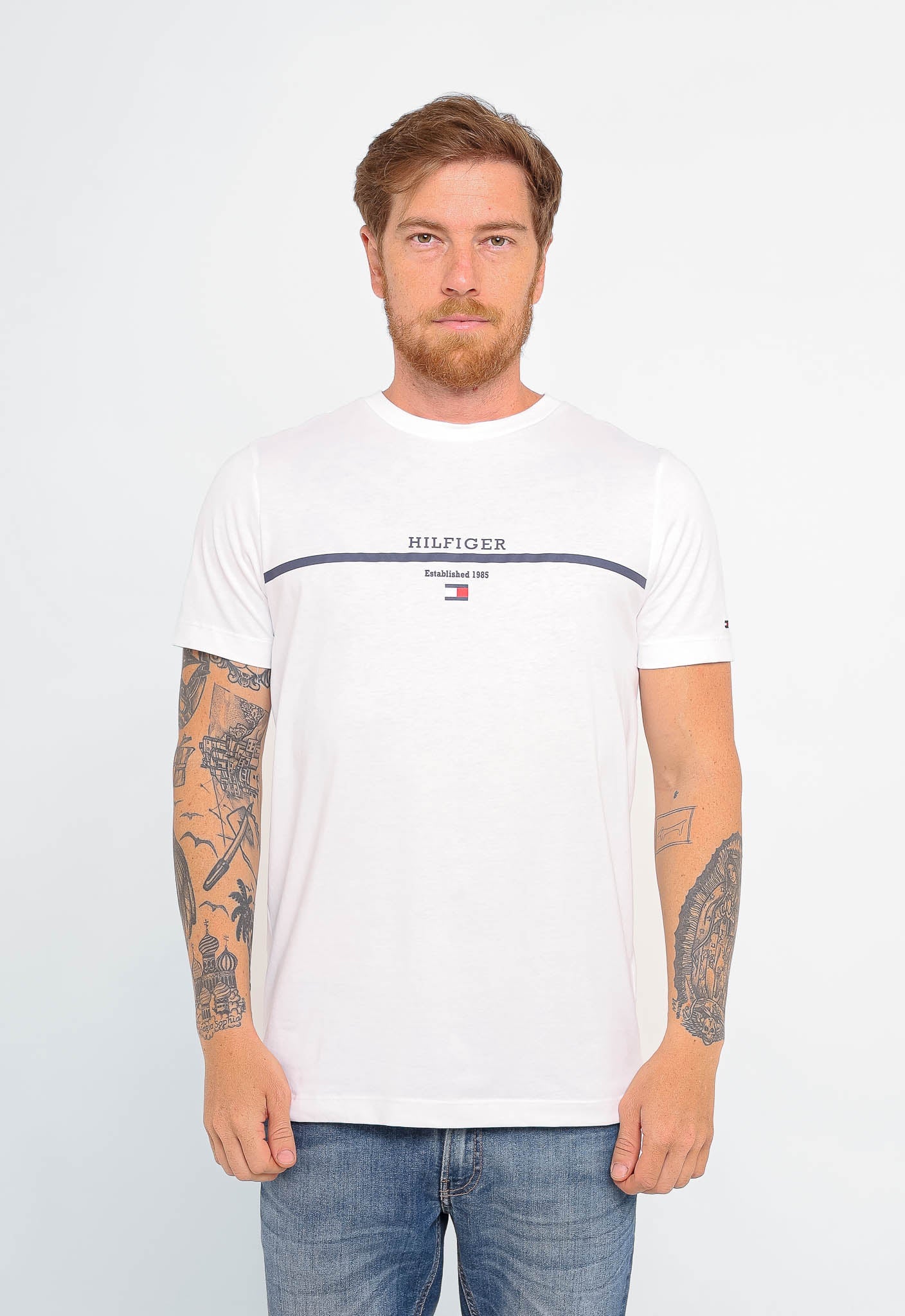 Camiseta Tommy Hilfiger Logo Central Established - Henri Store