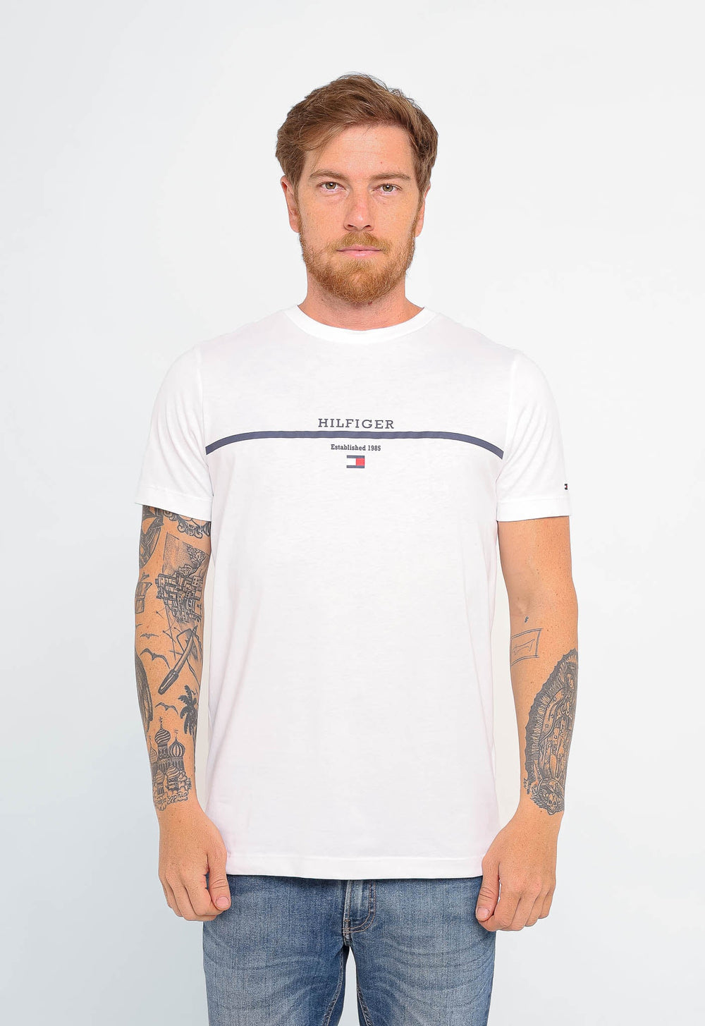 Camiseta Tommy Hilfiger Logo Central Established - Henri Store
