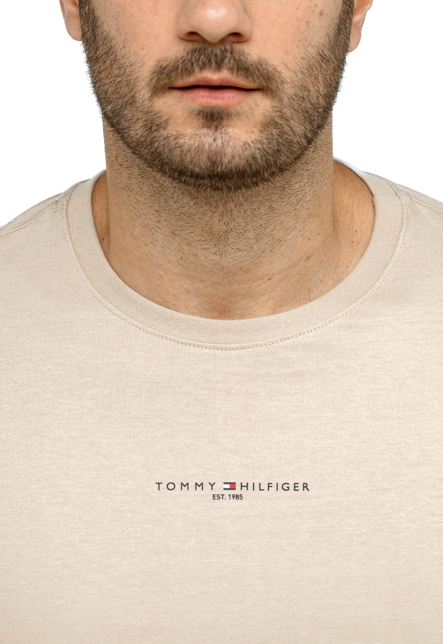 Camiseta Tommy Hilfiger Logo Central Tee - LIVE - Henri Store