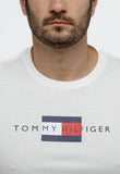 Camiseta Tommy Hilfiger Logo Central - Henri Store