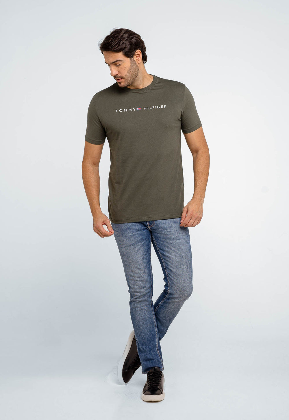 Camiseta Tommy Hilfiger Logo Central - Henri Store