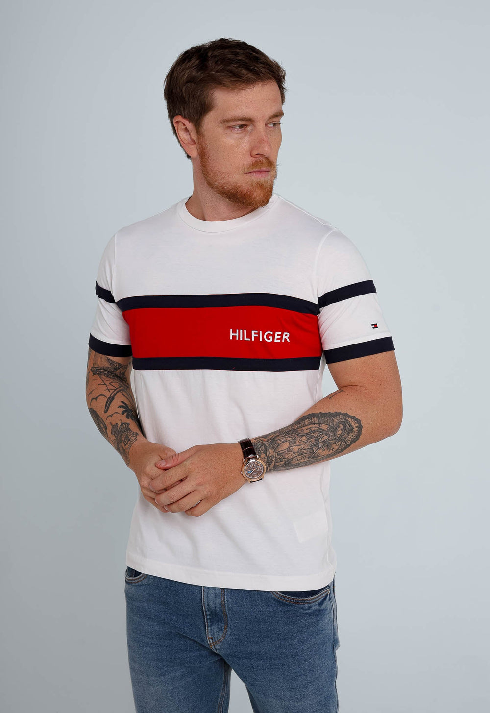 Camiseta Tommy Hilfiger Logo Central - Henri Store