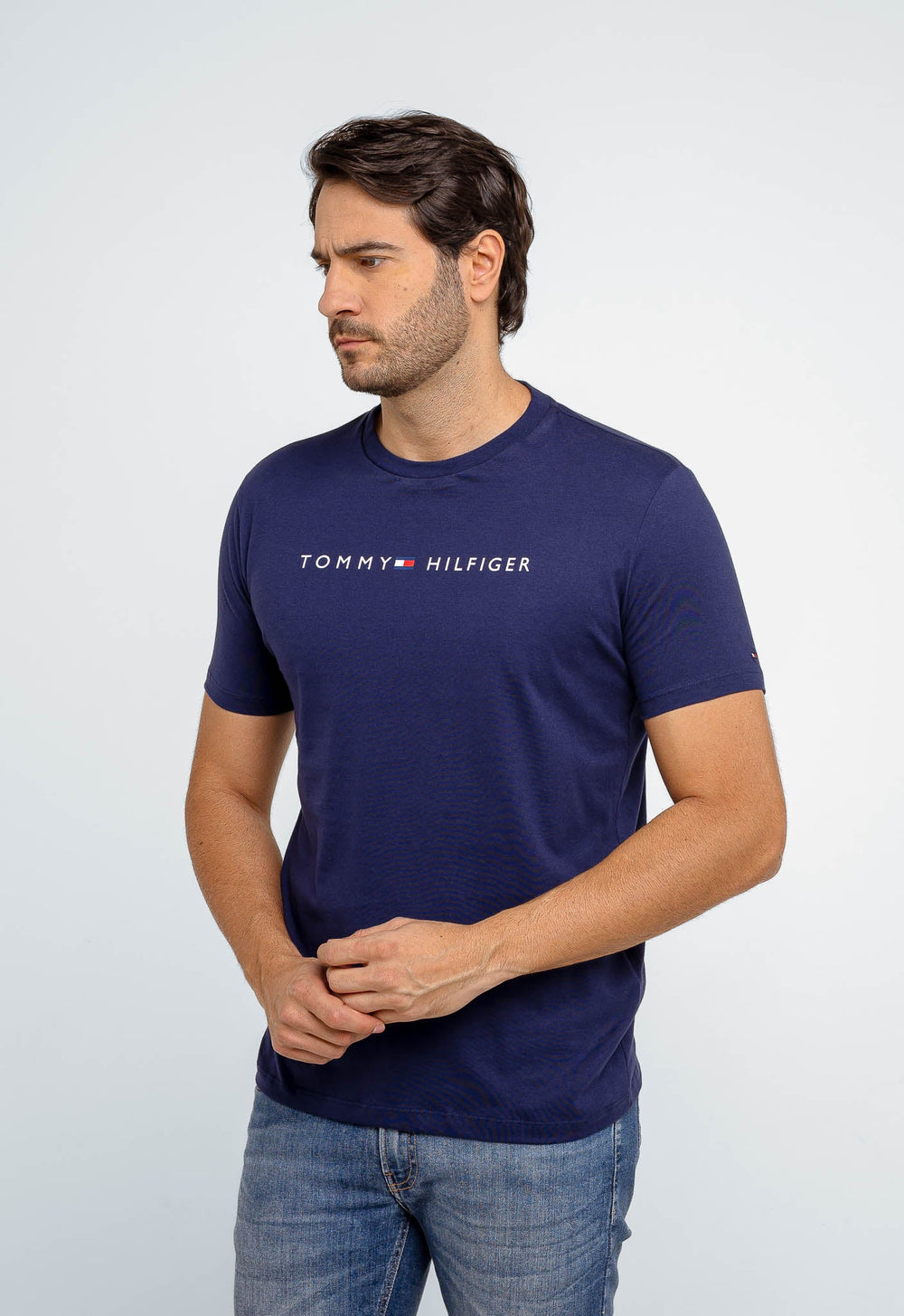 Camiseta Tommy Hilfiger Logo Central - Henri Store