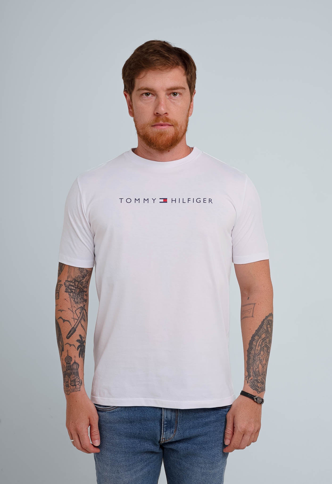 Camiseta Tommy Hilfiger Logo Central - Henri Store
