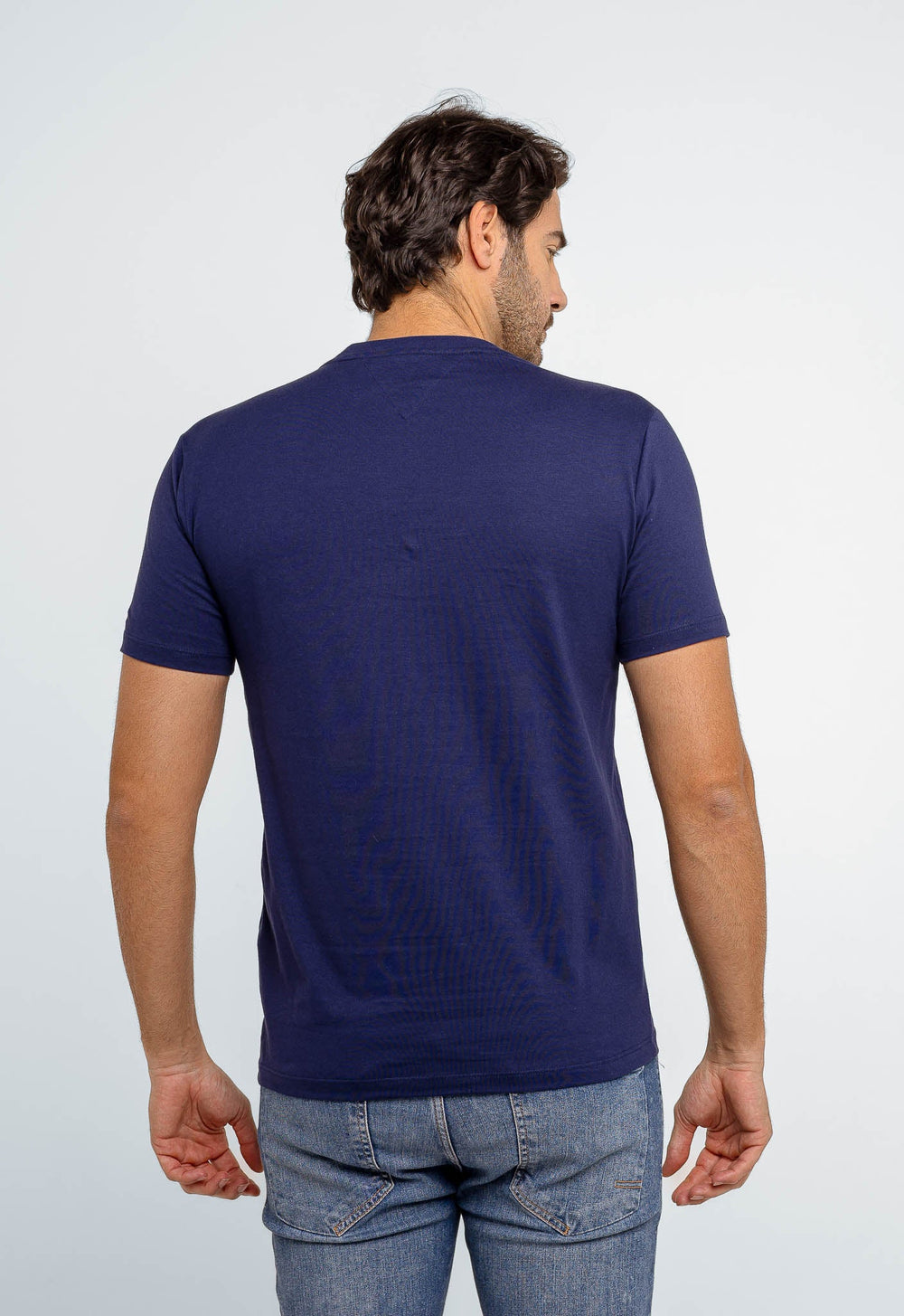 Camiseta Tommy Hilfiger Logo Central - Henri Store