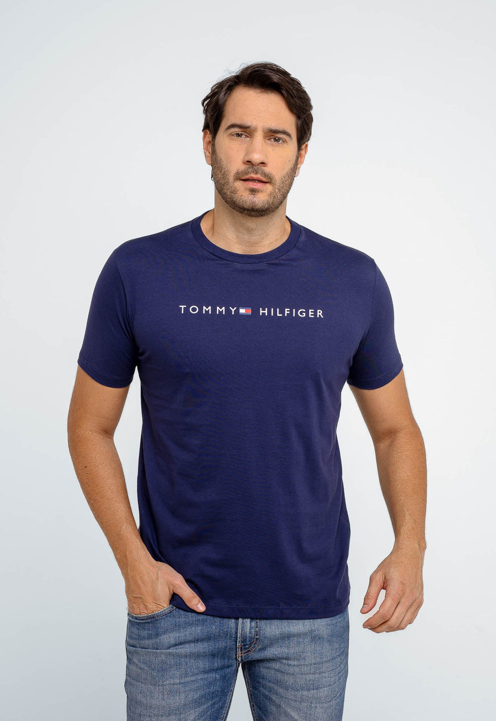 Camiseta Tommy Hilfiger Logo Central - Henri Store