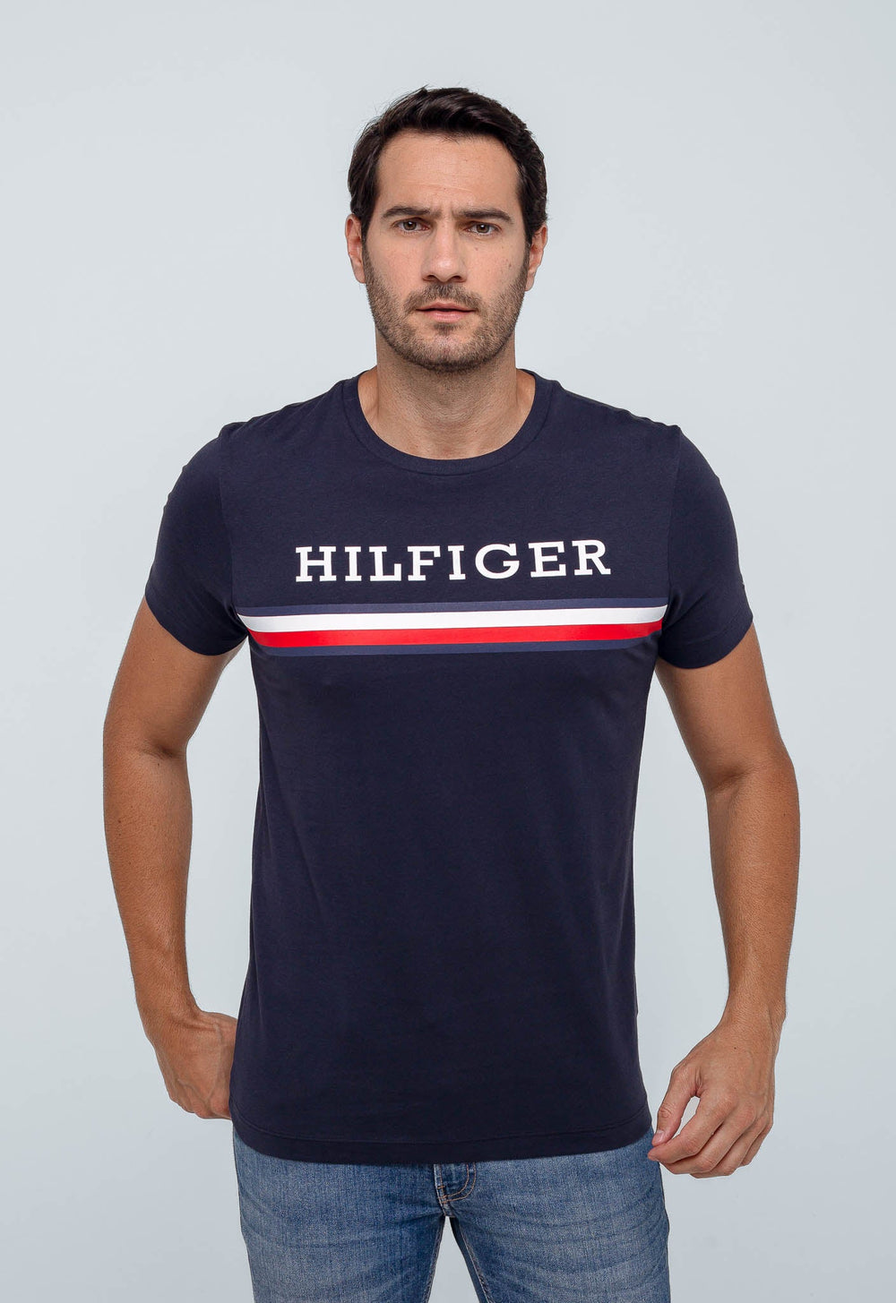 Camiseta Tommy Hilfiger Logo Centralizer - Henri Store