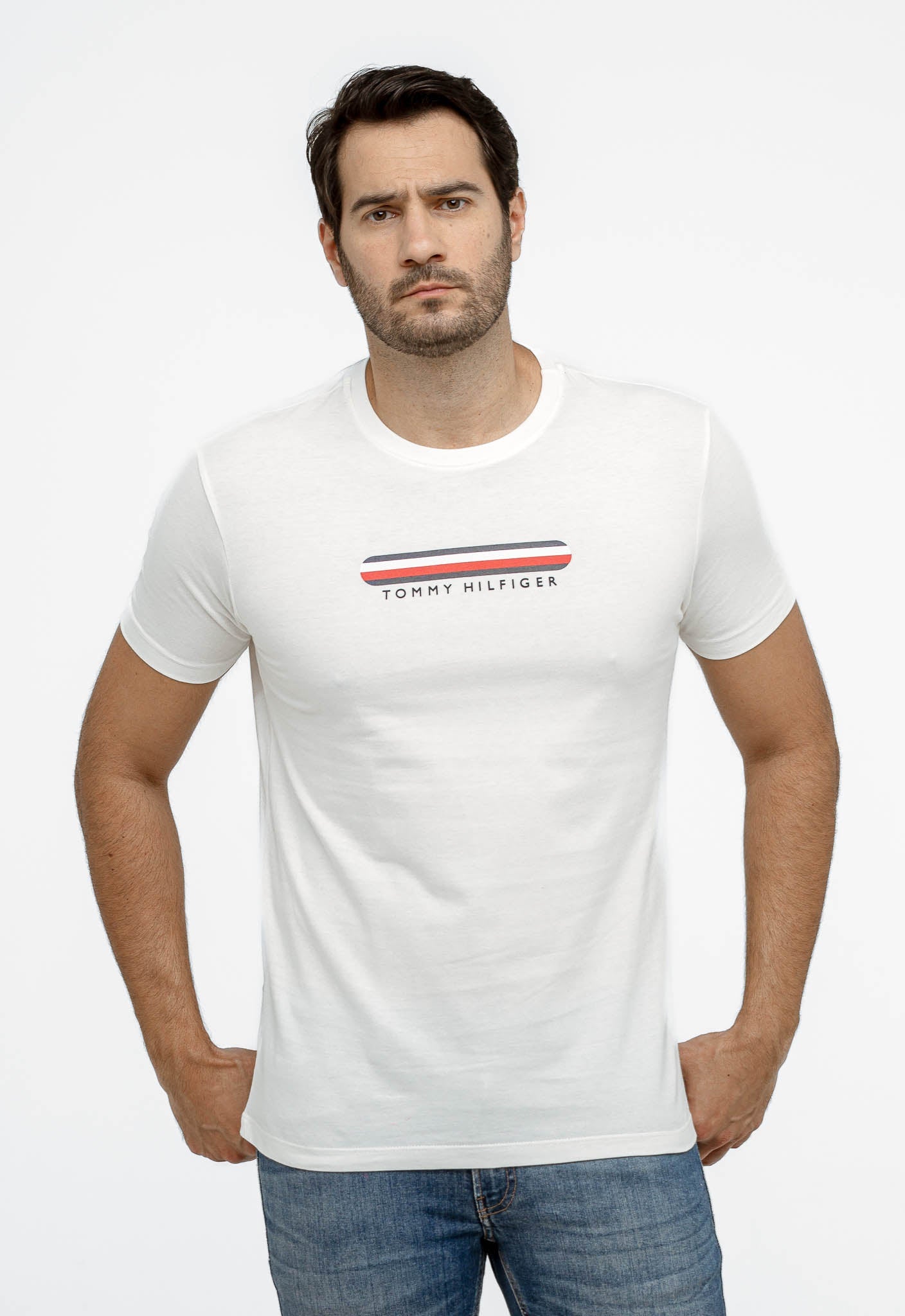 Camiseta Tommy Hilfiger Logo em Relevo - Henri Store