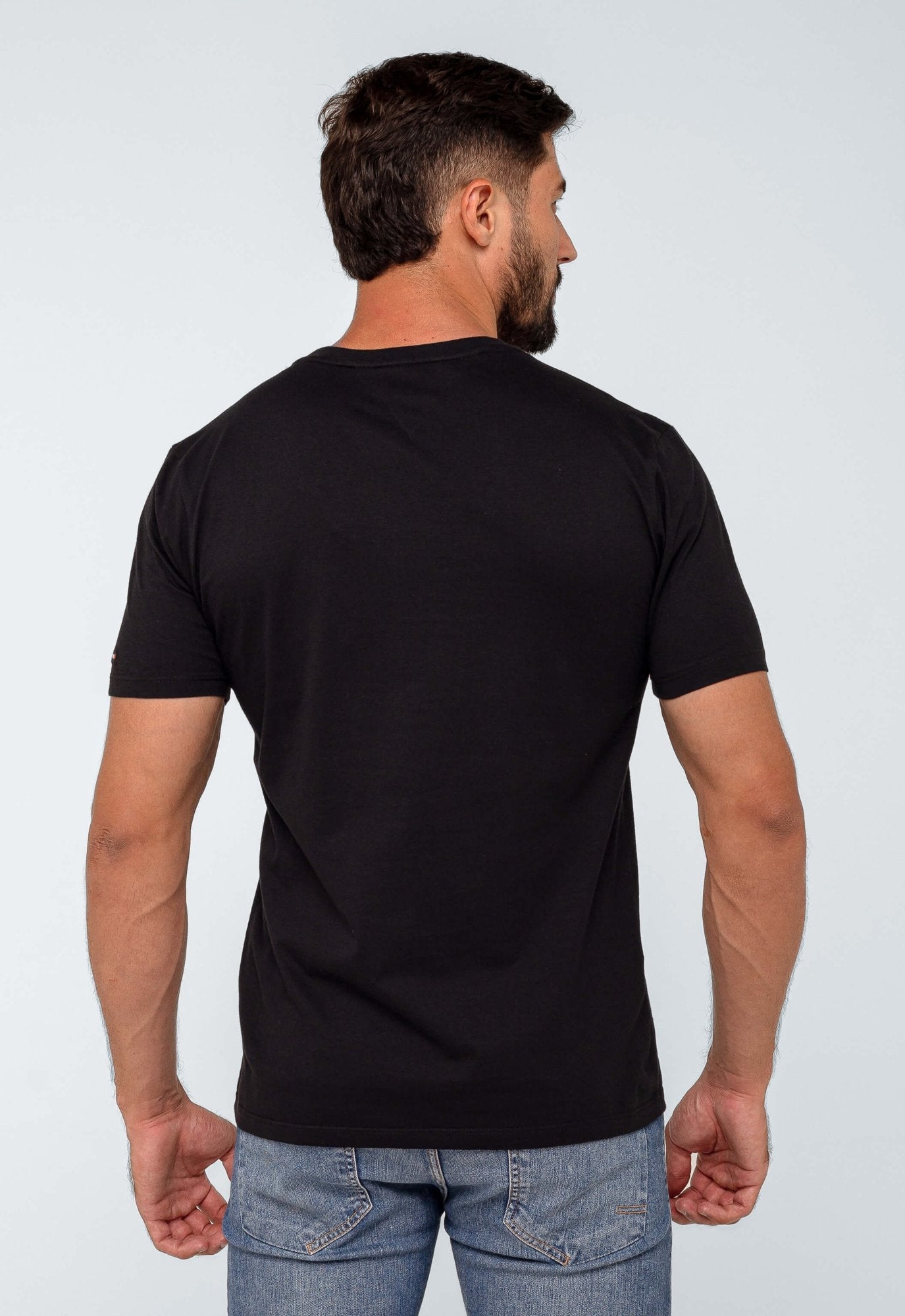 Camiseta Tommy Hilfiger Logo em Relevo - Henri Store