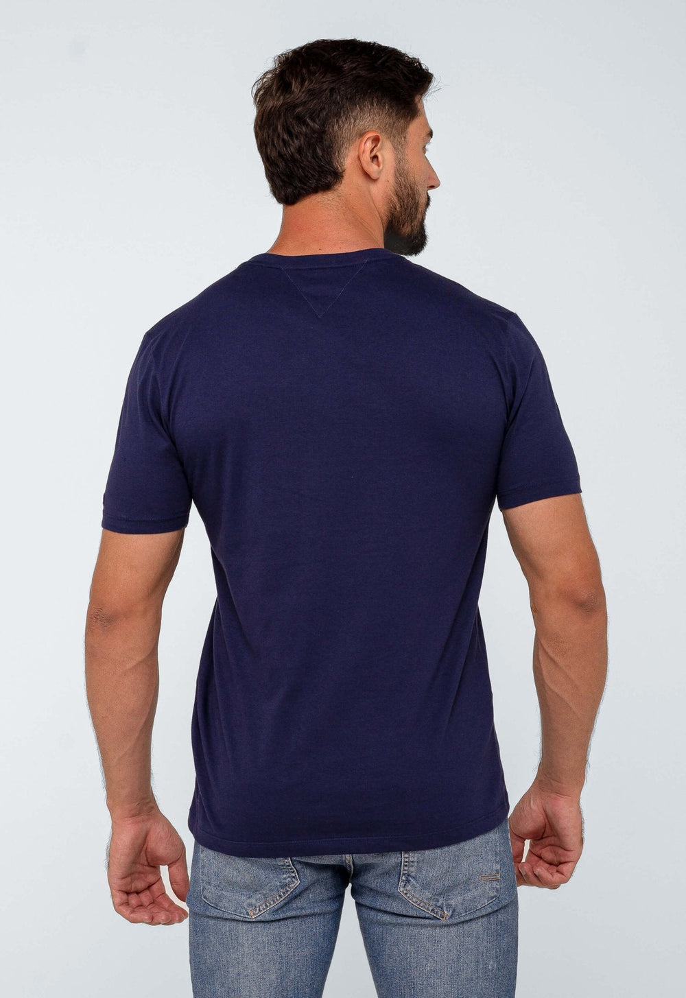 Camiseta Tommy Hilfiger Logo em Relevo - Henri Store