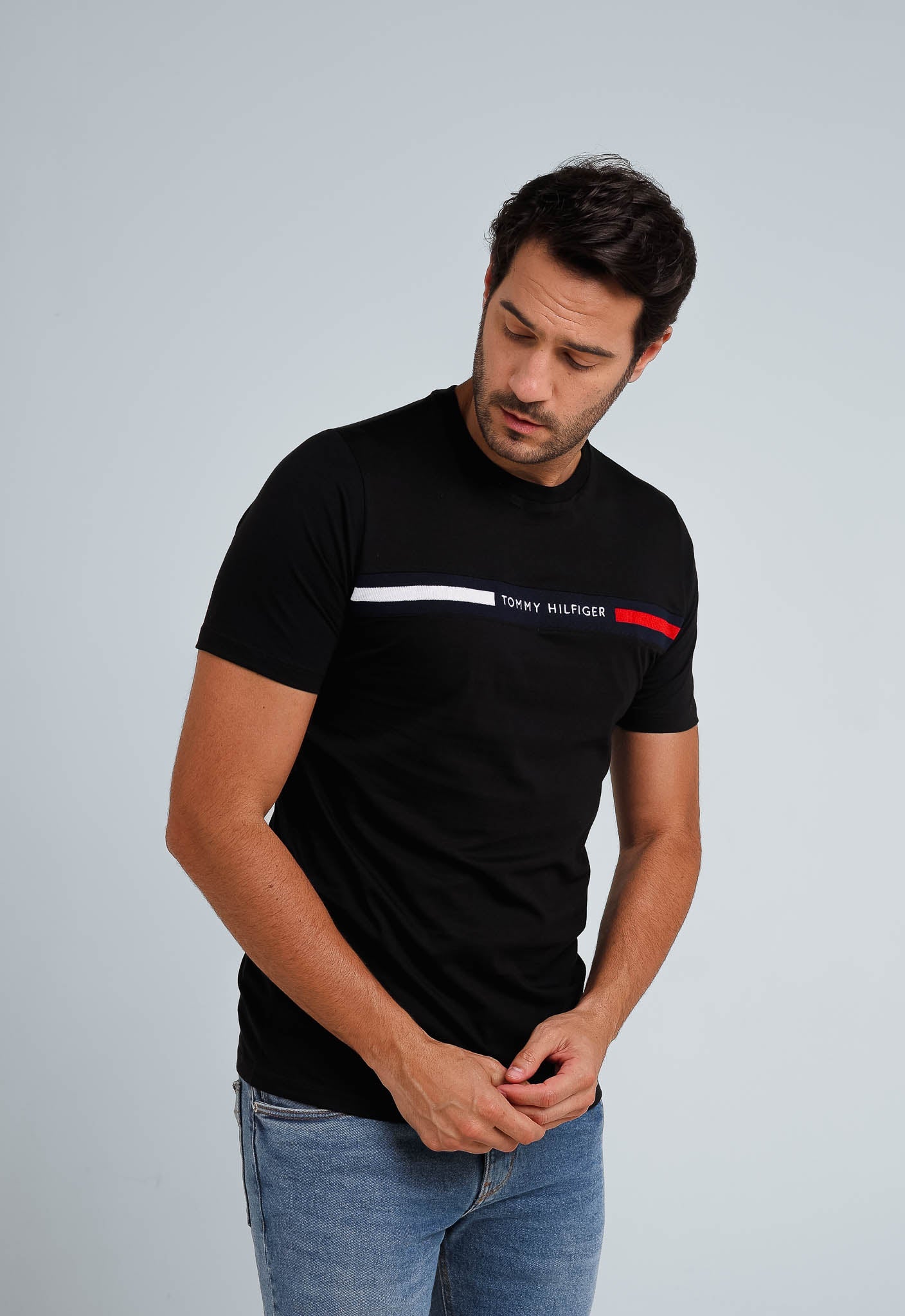 Camiseta Tommy Hilfiger Logo Faixa Colorida - Henri Store