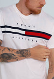 Camiseta Tommy Hilfiger Logo Faixa Tricolor - Henri Store
