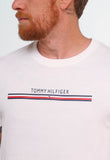 Camiseta Tommy Hilfiger Logo Frontal - LIVE - Henri Store