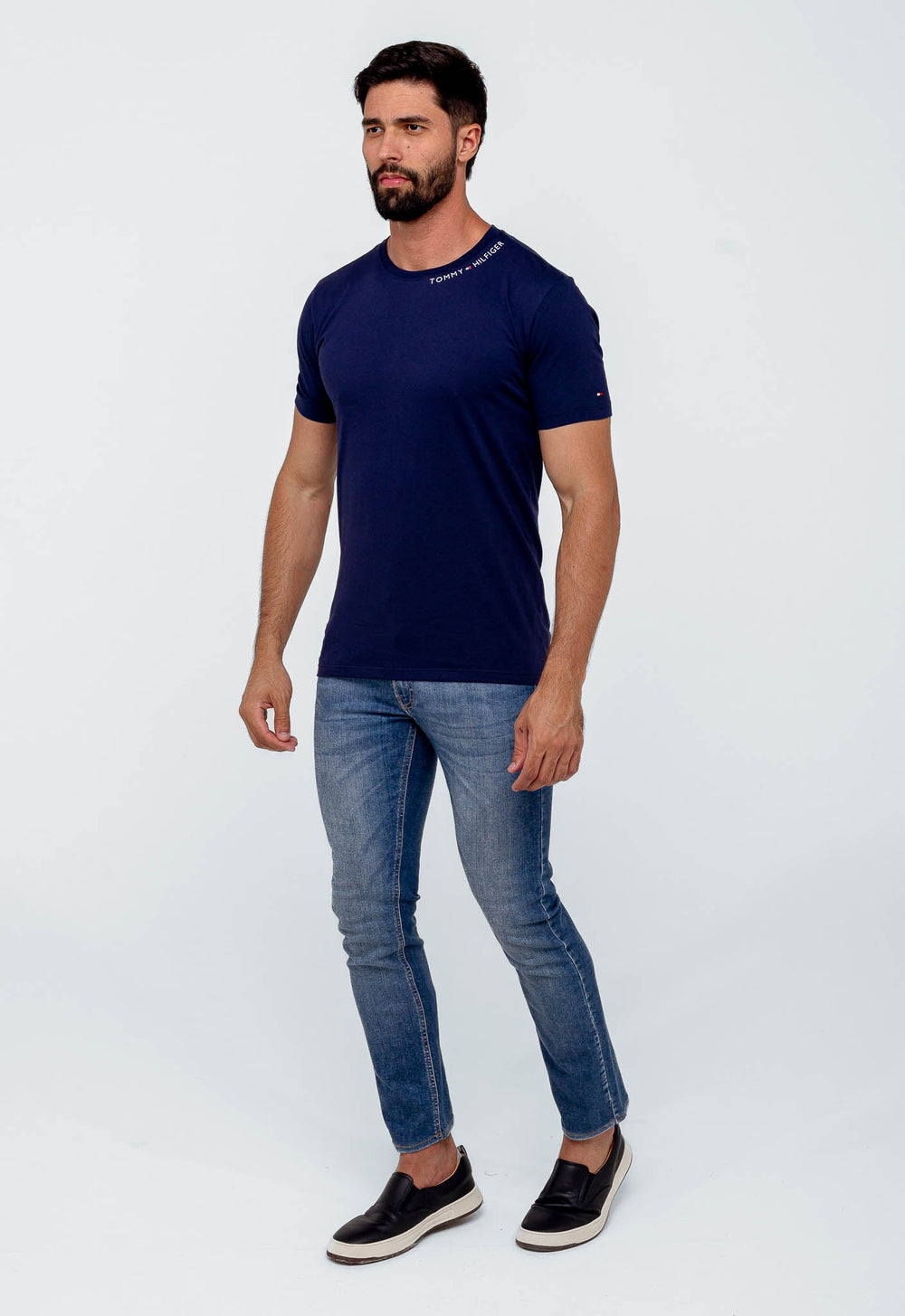Camiseta Tommy Hilfiger Logo Gola - Henri Store