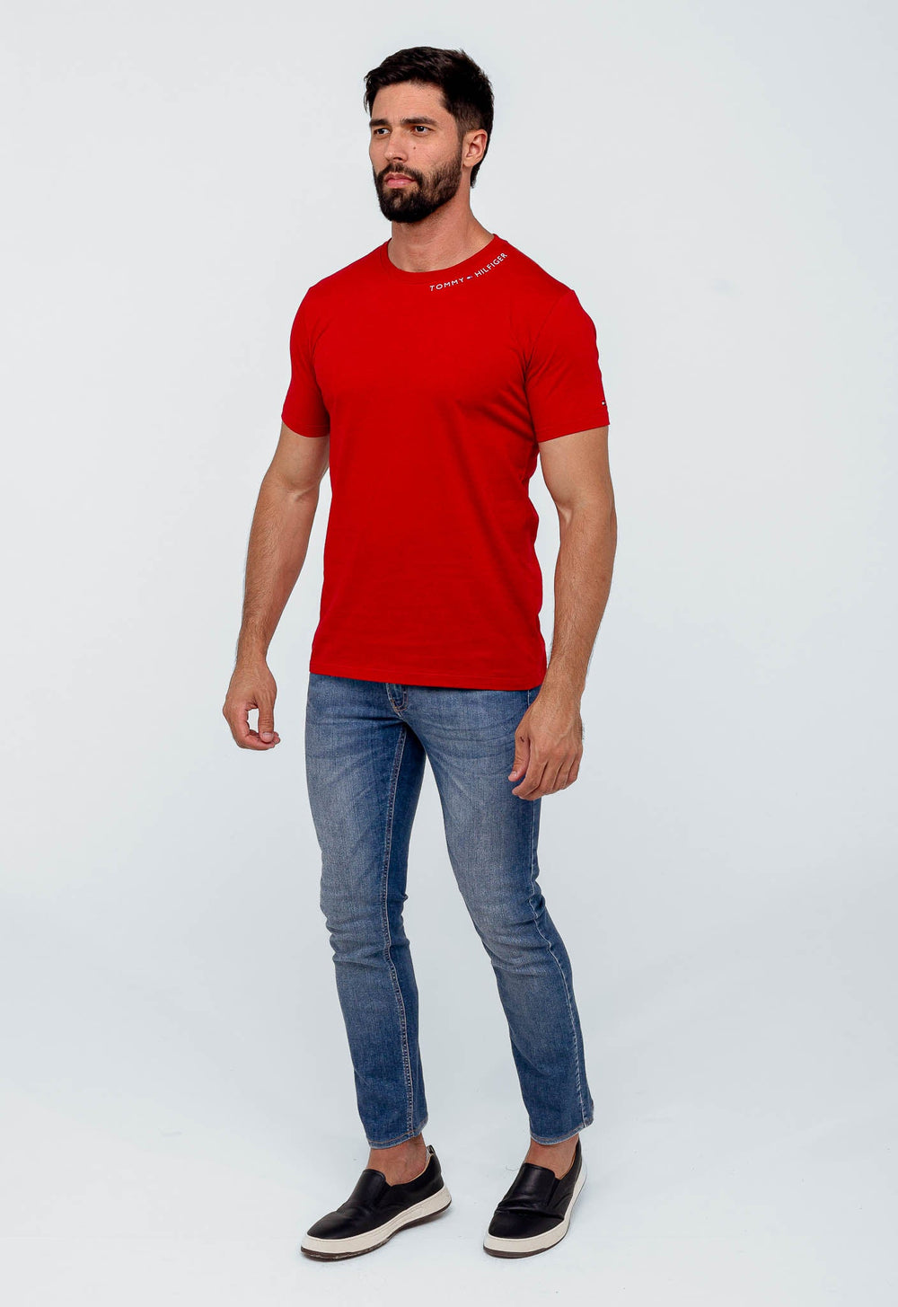 Camiseta Tommy Hilfiger Logo Gola - Henri Store