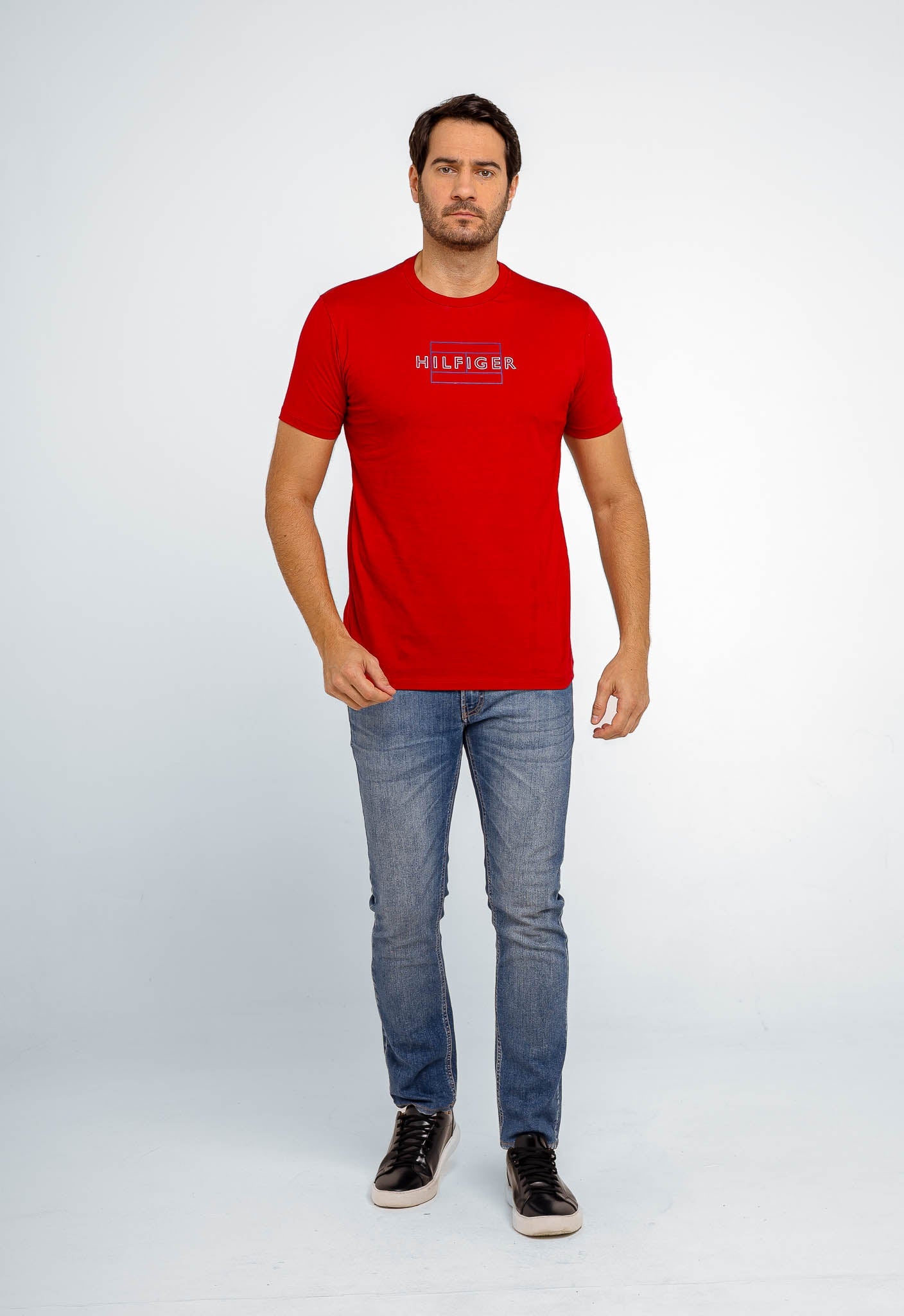 Camiseta Tommy Hilfiger Logo Outline - Henri Store