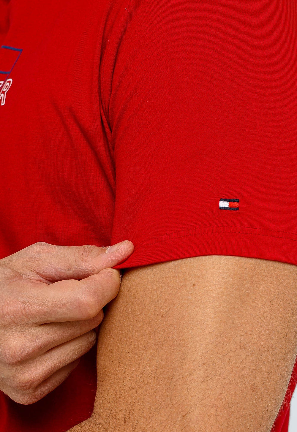 Camiseta Tommy Hilfiger Logo Outline - Henri Store
