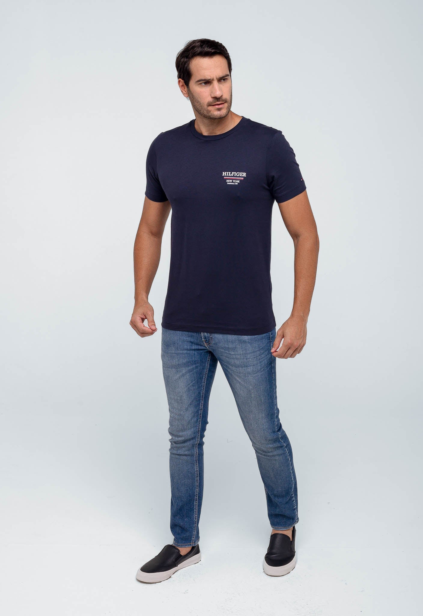Camiseta Tommy Hilfiger Logo Peito New York - LIVE - Henri Store