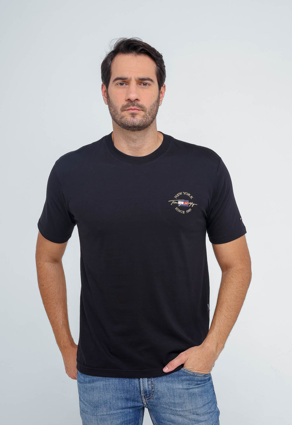 Camiseta Tommy Hilfiger Logo Peito Since 1985 - Henri Store